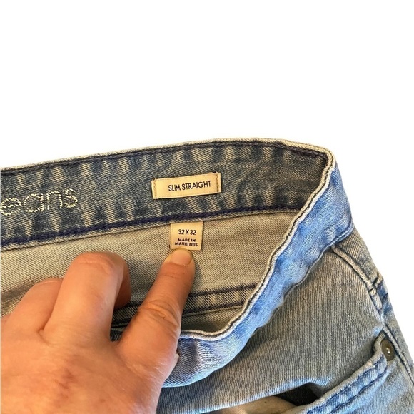 Vintage Calvin Klein light blue distressed faded wash straight leg jeans - Picture 7 of 9